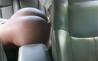 Car sex surrounding a big booty bitch